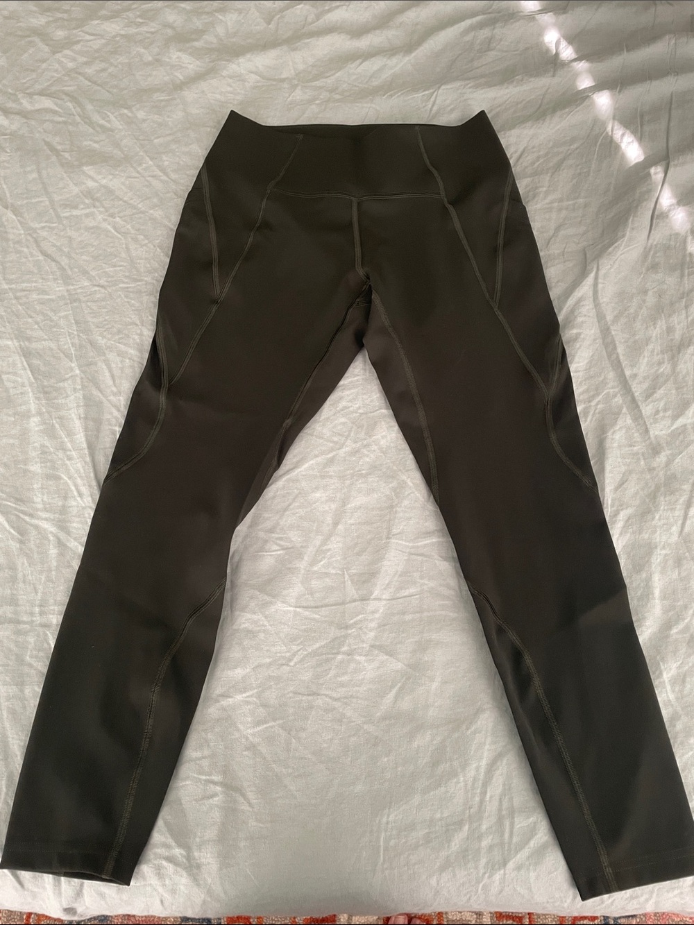 Women’s High-Waist Olive Leggings